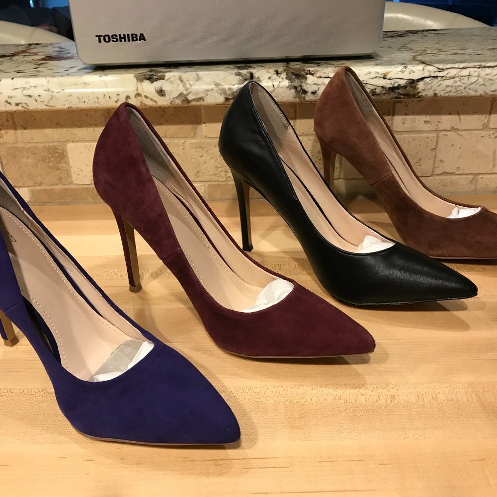 Victoria's Secret Leather Suede Pumps Size 6.5 *Brand New*